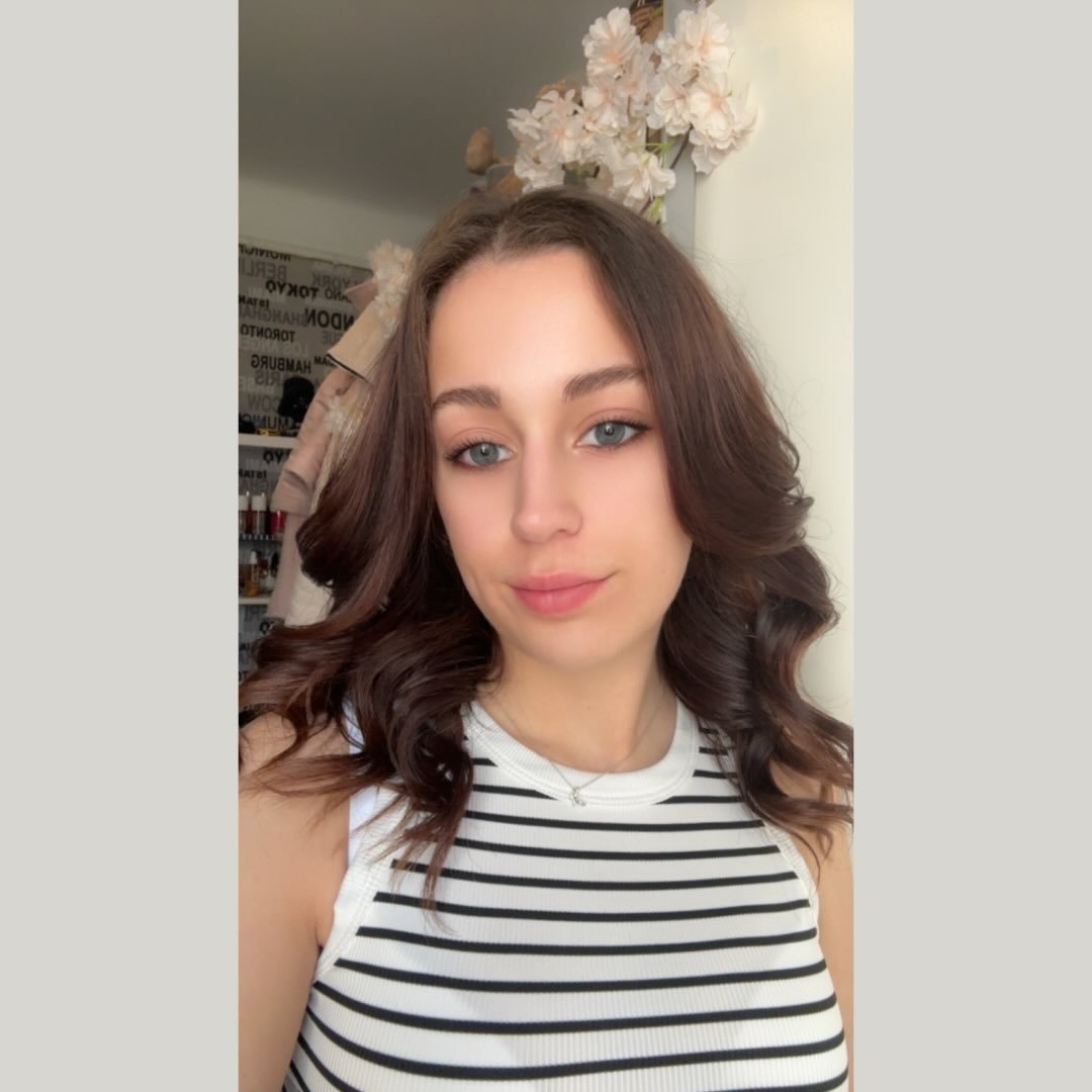 Instagram Profilbild von _lili_juhasz
