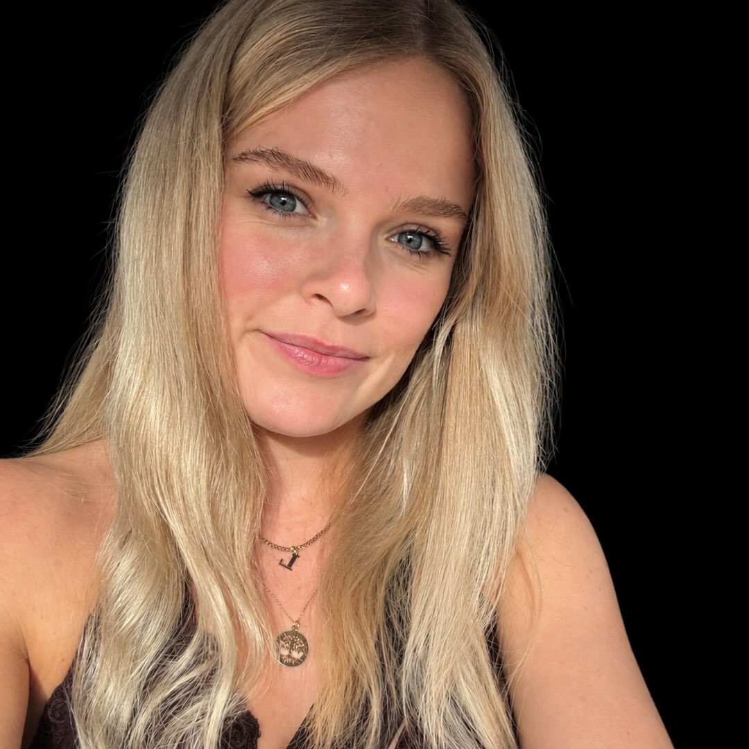 Instagram Profilbild von larissapoe_