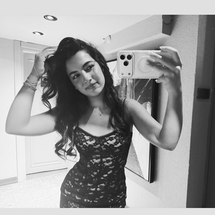 Instagram Profilbild von naz_elvann