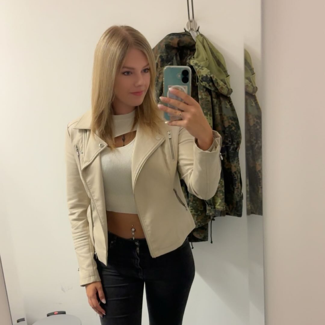 Instagram Profilbild von x_stella__x