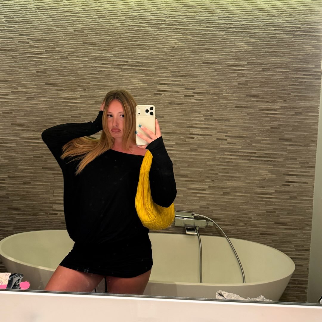 Instagram Profilbild von zoe_bey_