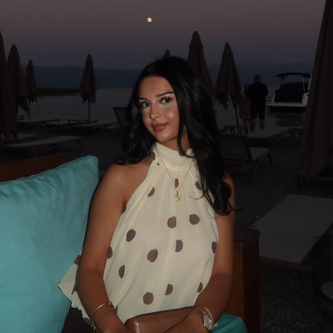 Instagram Profilbild von ajlinda.la