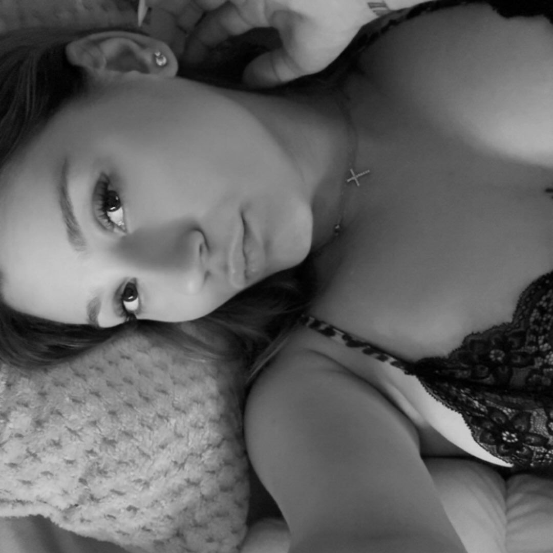 Instagram Profilbild von alinaxomaksi