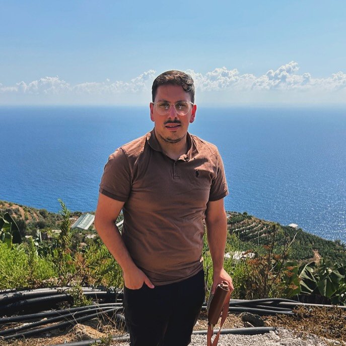 Instagram Profilbild von em.oezzz