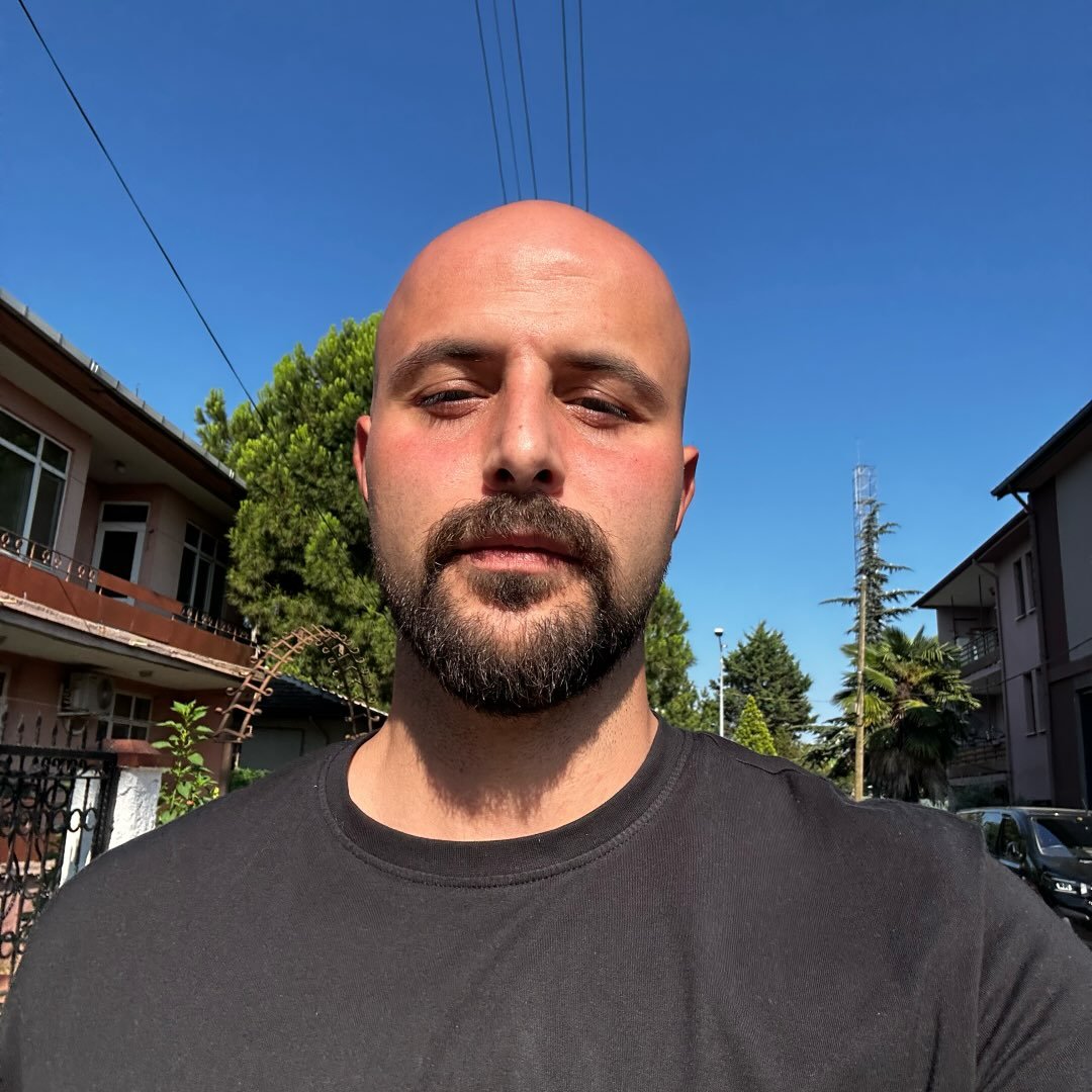 Instagram Profilbild von b.karakaya1