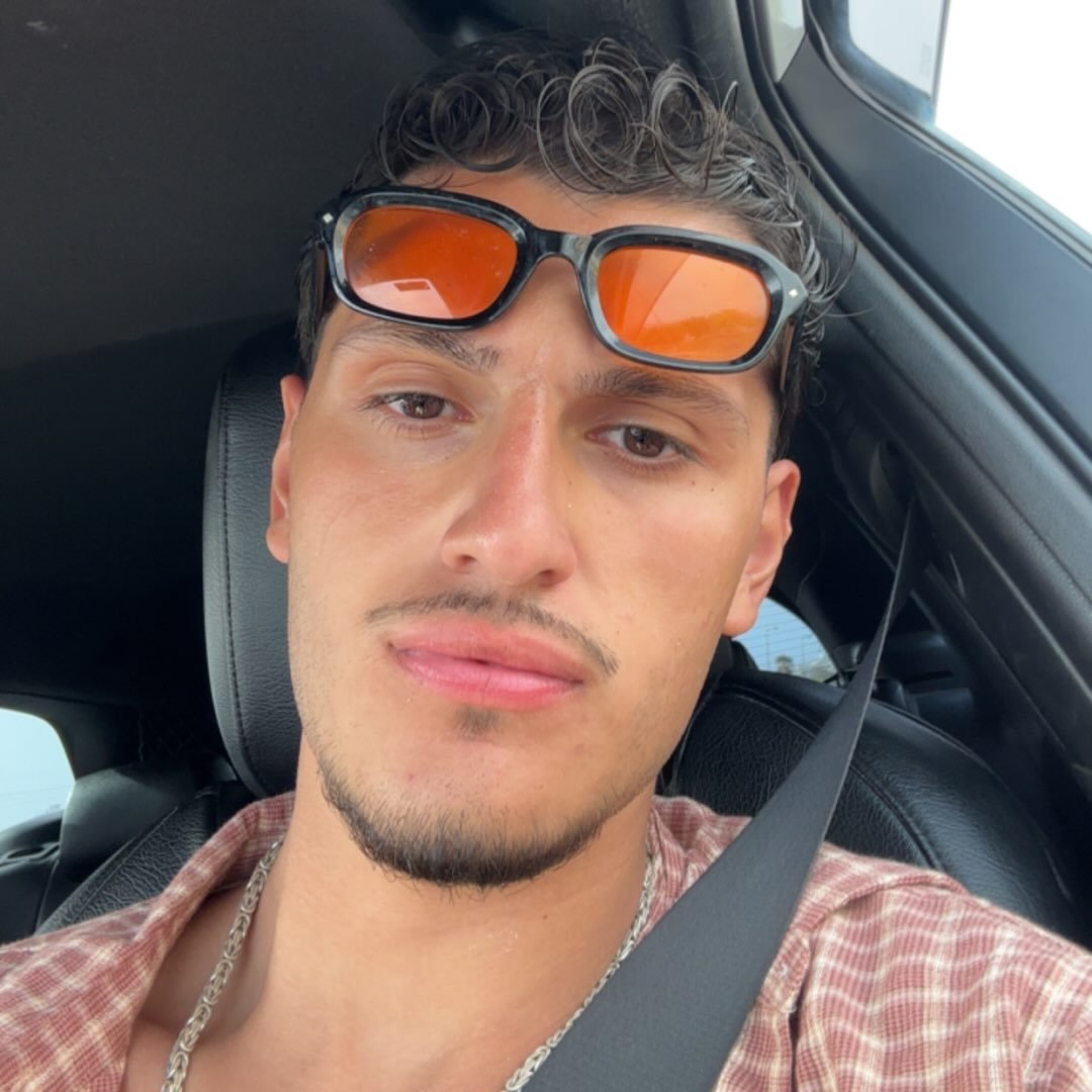 Instagram Profilbild von nevo.aze