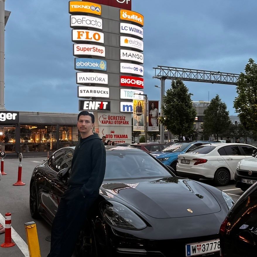 Instagram Profilbild von enes_krblt1