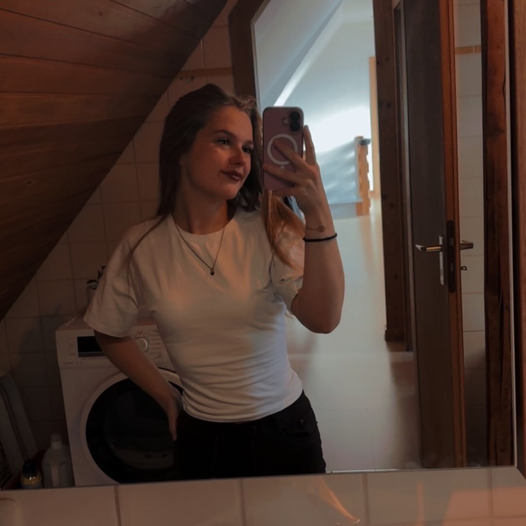 Instagram Profilbild von laura.mk04