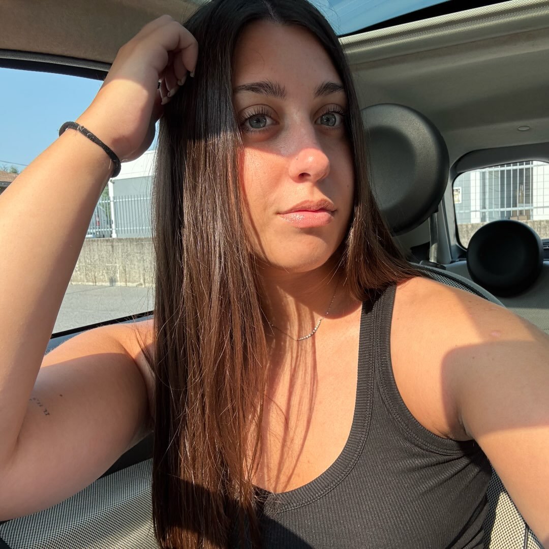 Instagram Profilbild von ambraplebanii