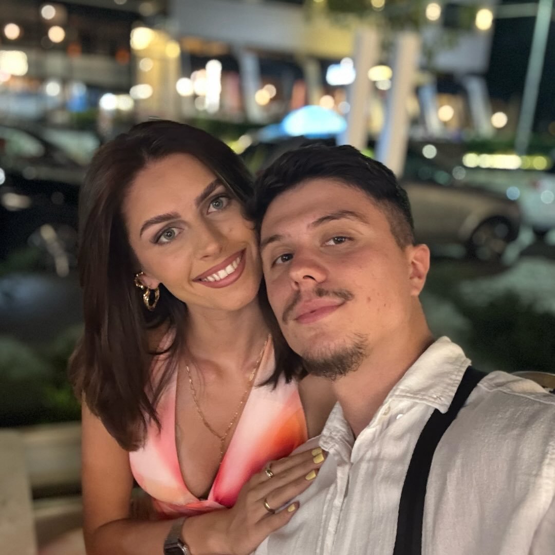 Instagram Profilbild von amiraazari_