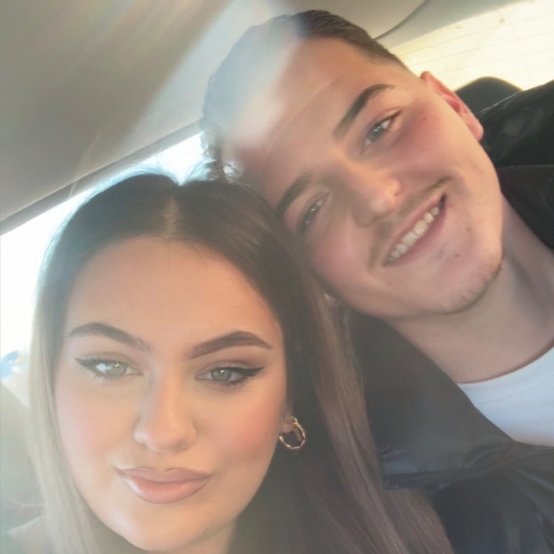 Instagram Profilbild von emshasadiki