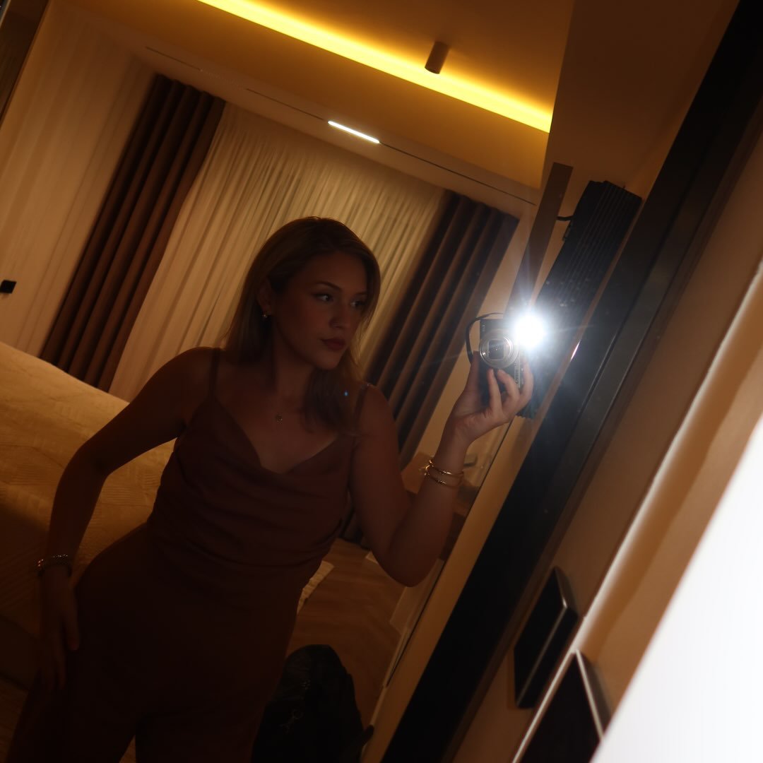 Instagram Profilbild von xhenetta