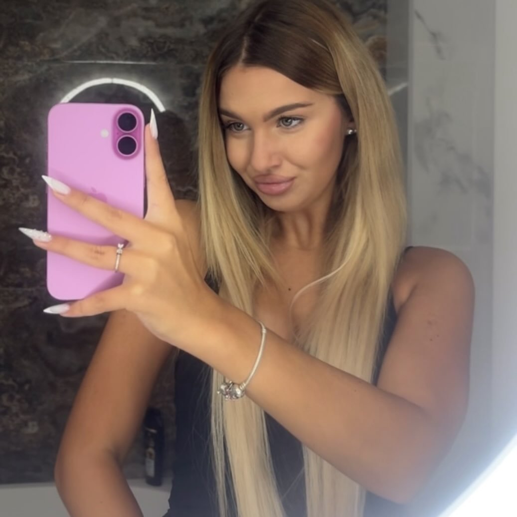 Instagram Profilbild von firkalovaa_