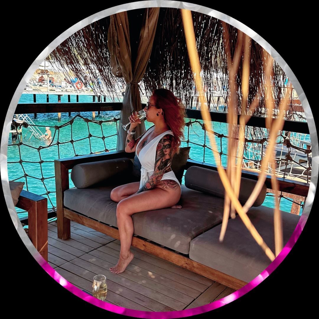 Instagram Profilbild von iinaads
