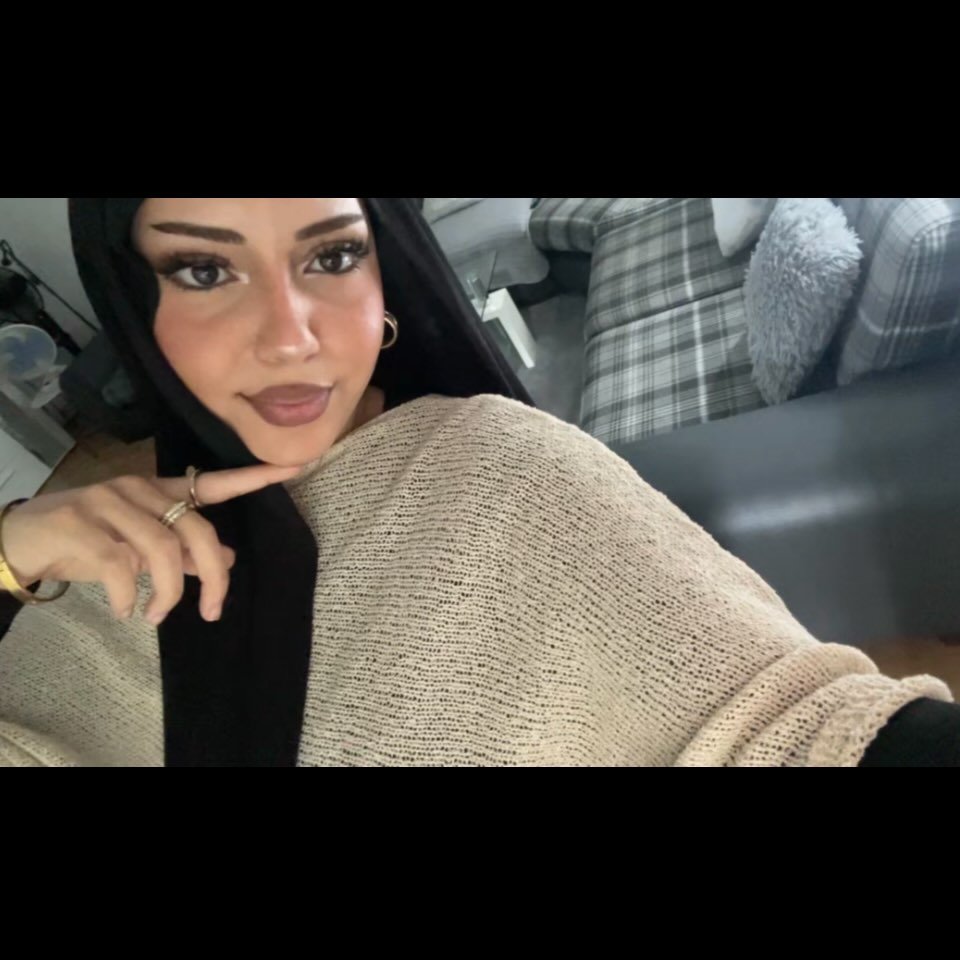 Instagram Profilbild von d1na_el24