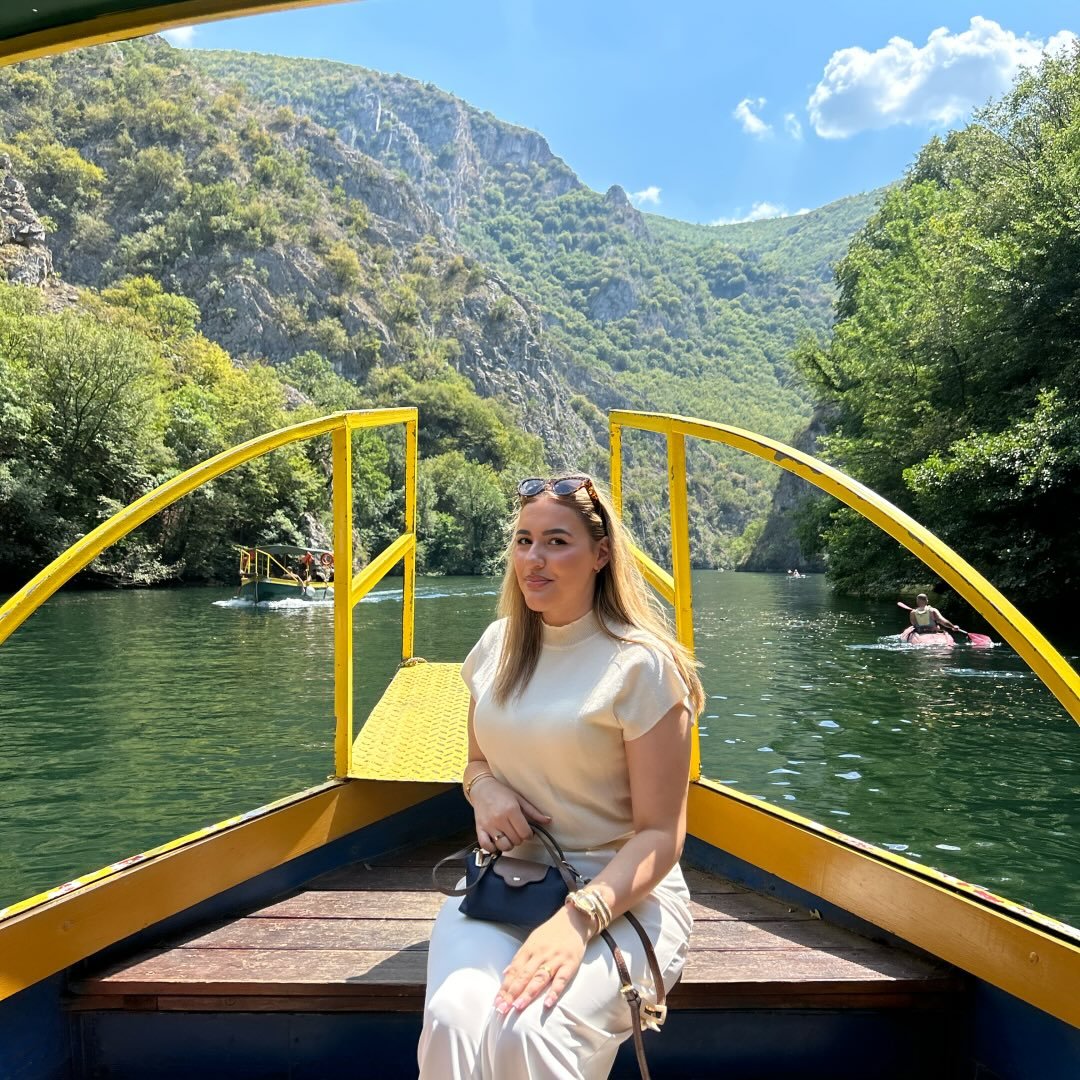 Instagram Profilbild von aartakurtishi_