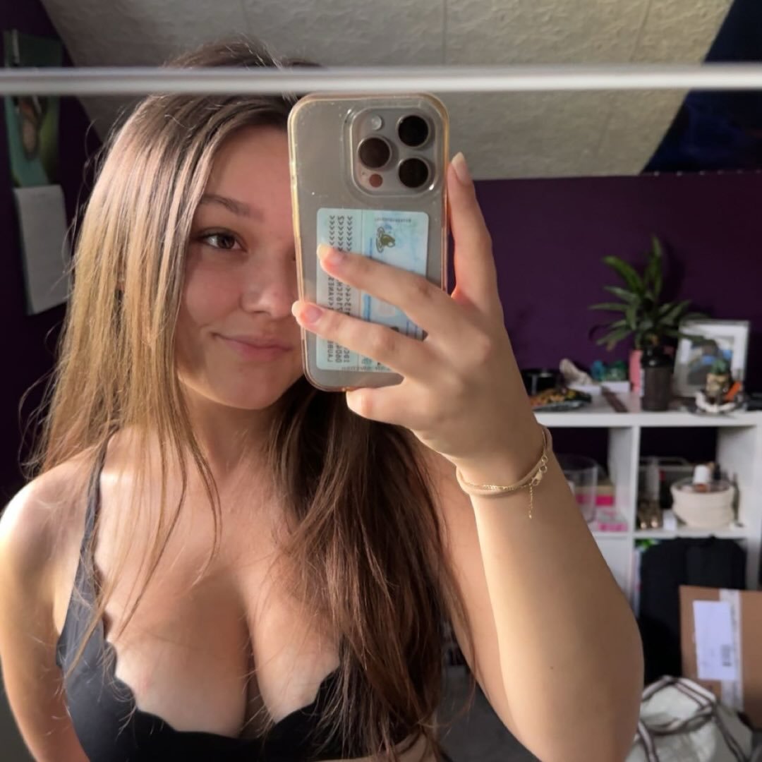 Instagram Profilbild von naomiii_ch
