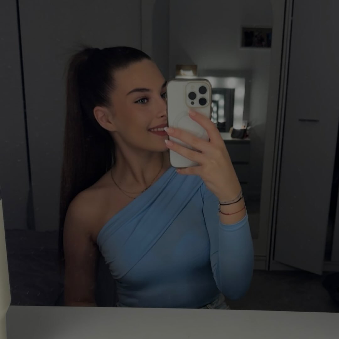 Instagram Profilbild von ninaabramovichh