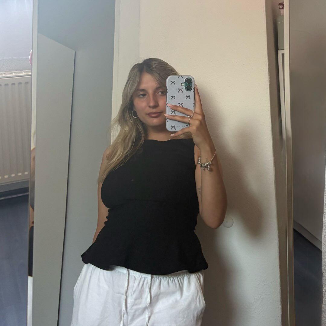 Instagram Profilbild von lara.ibr05
