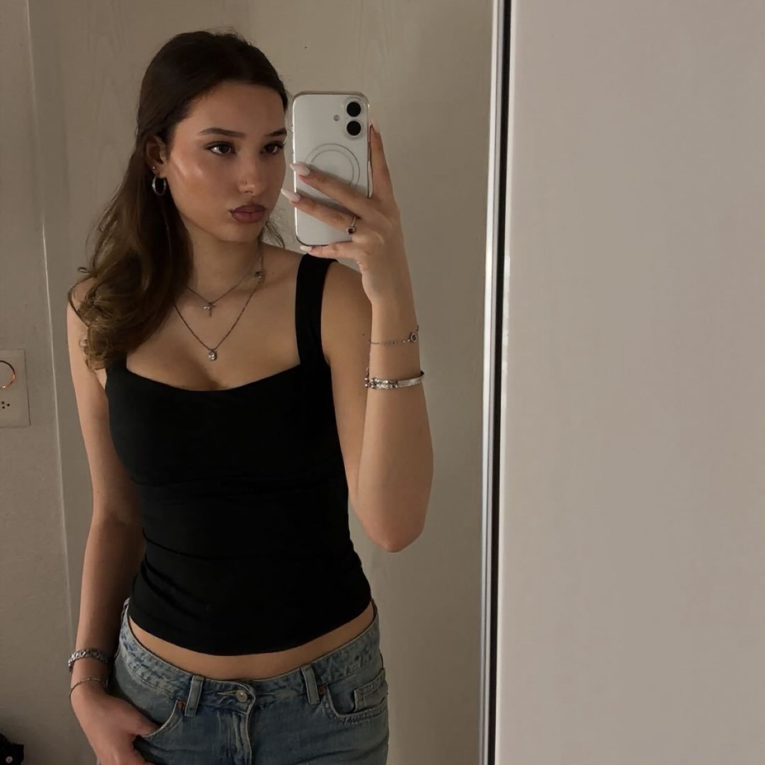 Instagram Profilbild von 2juliee8