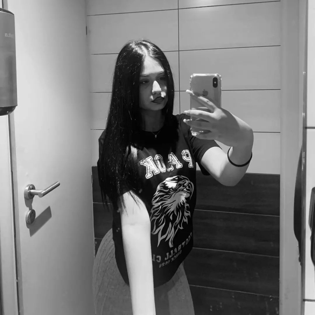 Instagram Profilbild von e.lazaridouuu
