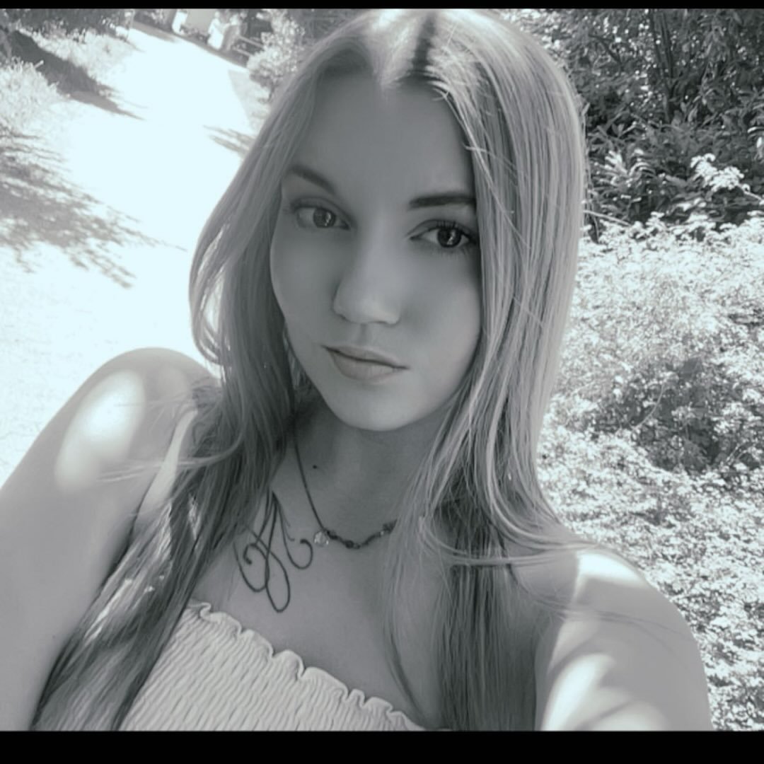 Instagram Profilbild von michelle.srnnn