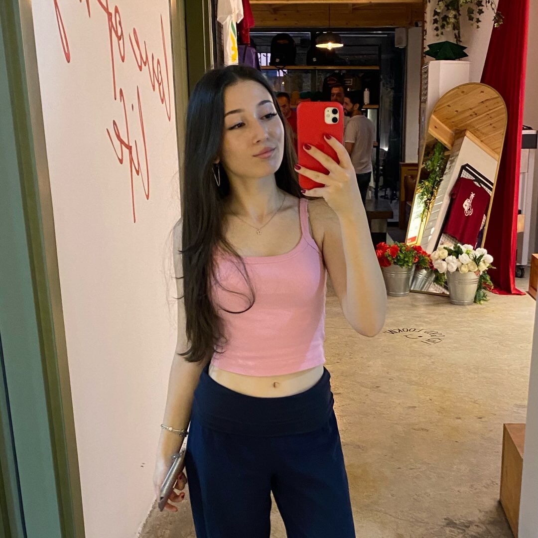 Instagram Profilbild von kubraugrrr