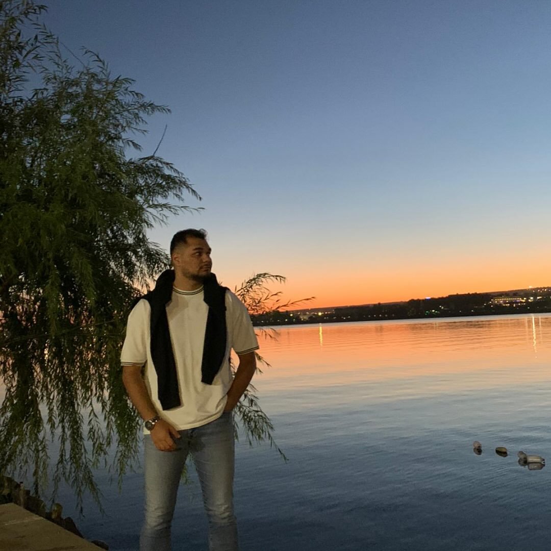 Instagram Profilbild von nesih.blds