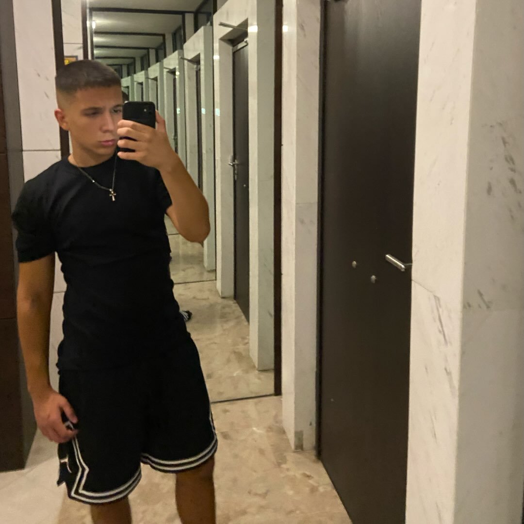 Instagram Profilbild von _.deliss_