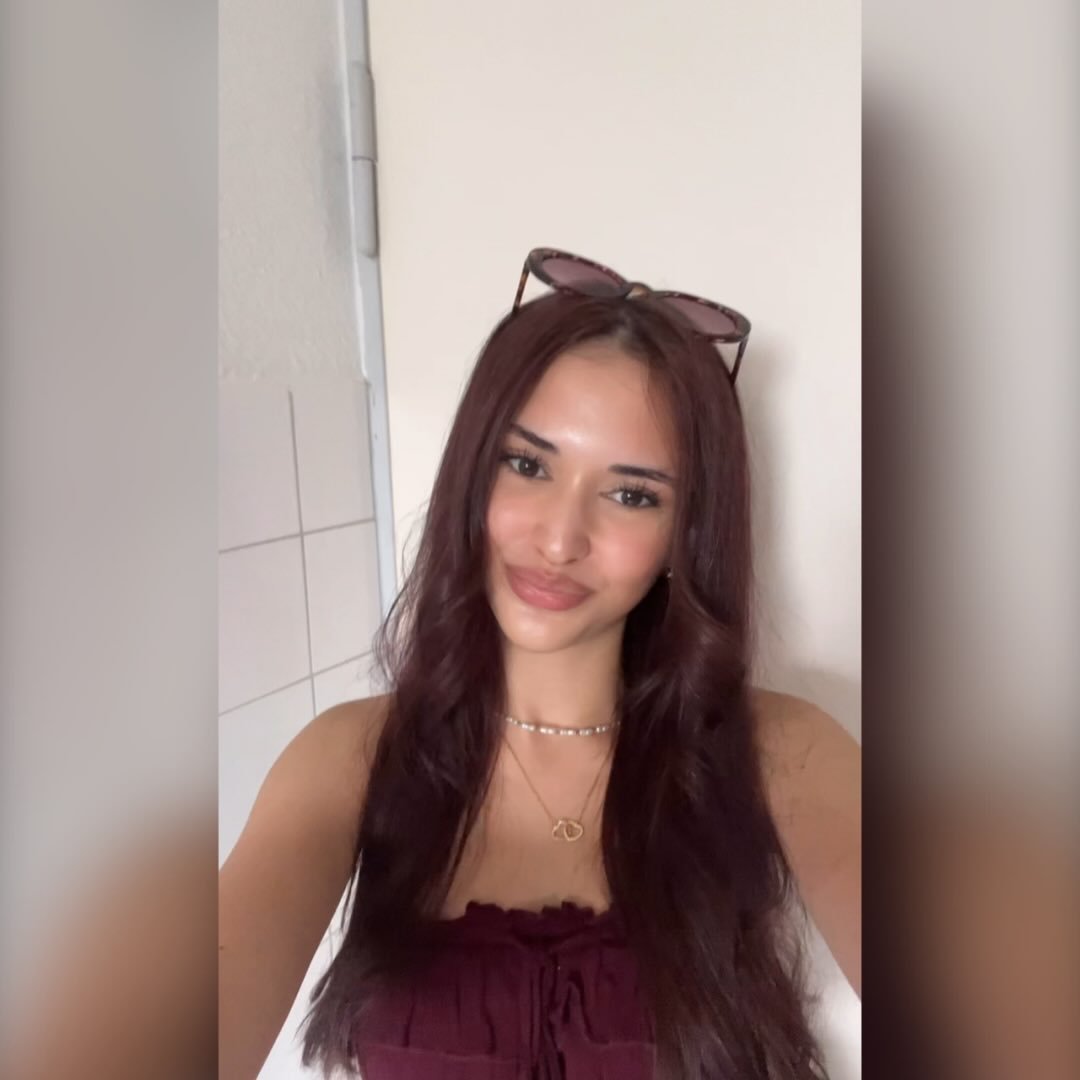 Instagram Profilbild von dina_220