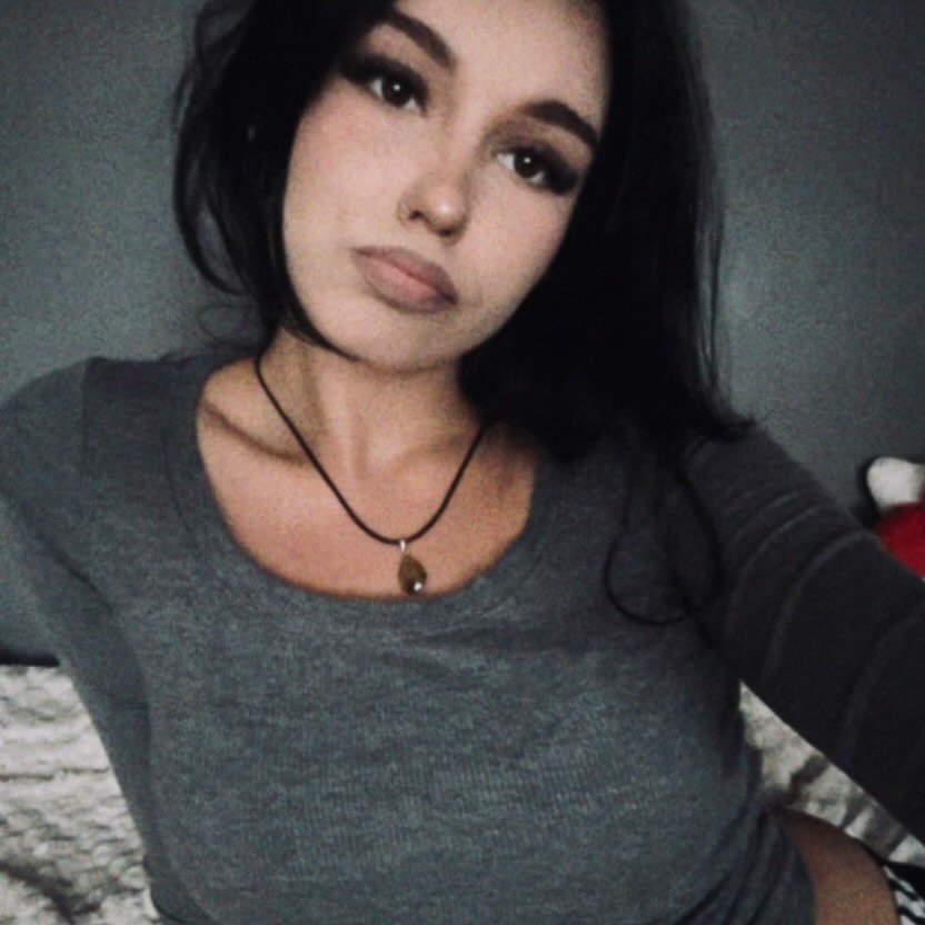 Instagram Profilbild von hshsxjajsj