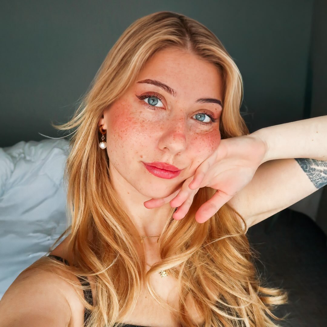 Instagram Profilbild von veylarenee