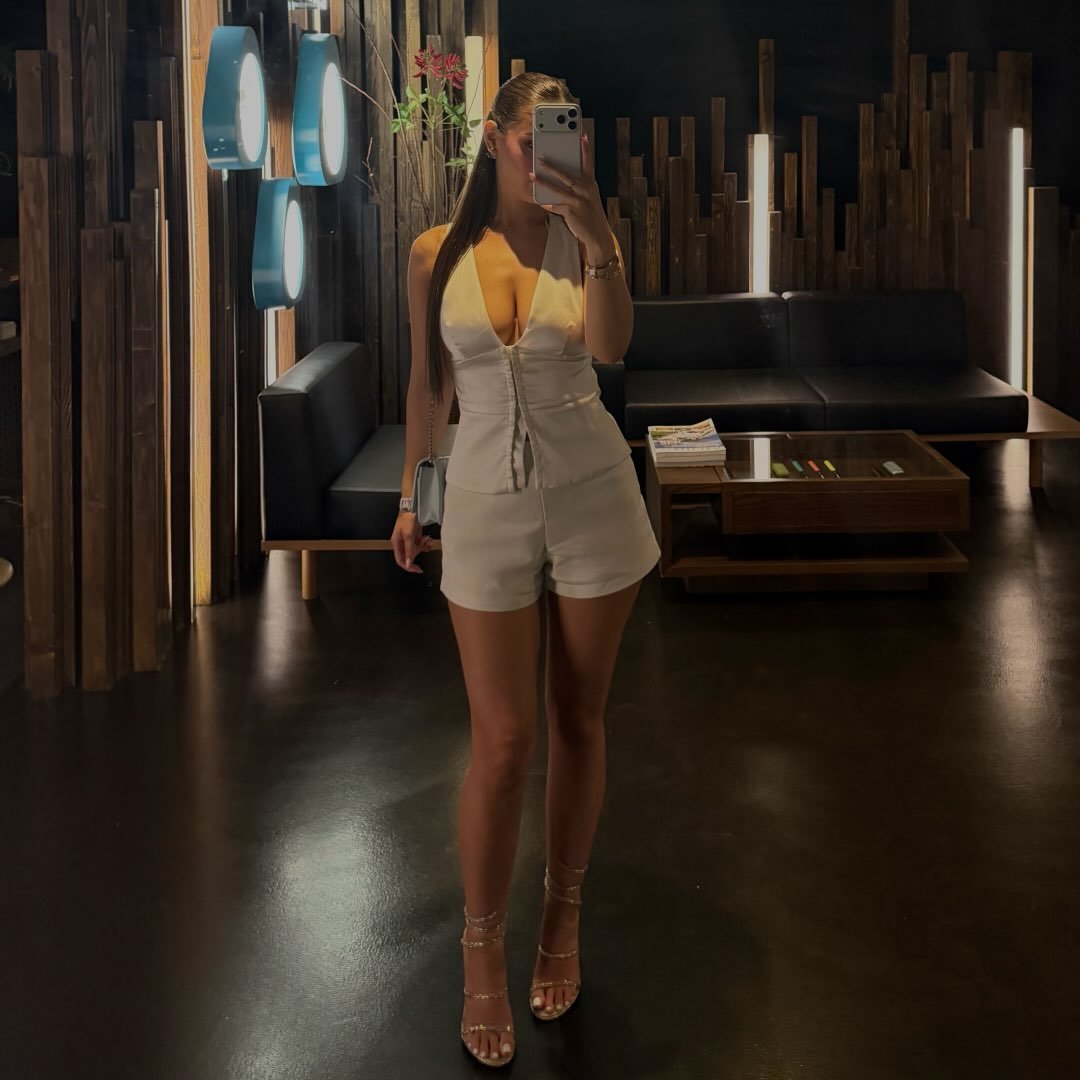 Instagram Profilbild von xhovanamarinaj