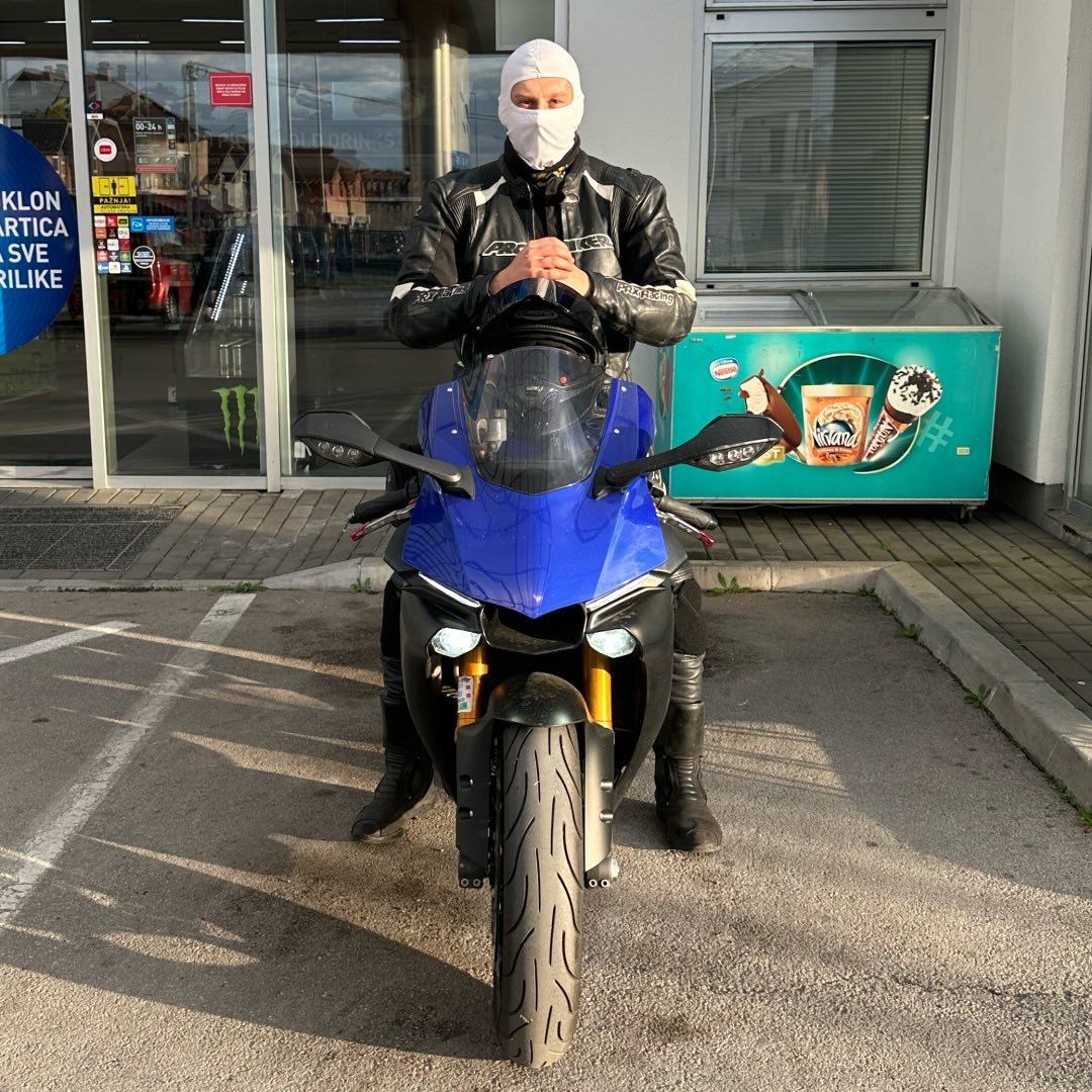 Instagram Profilbild von dz1han0v1c