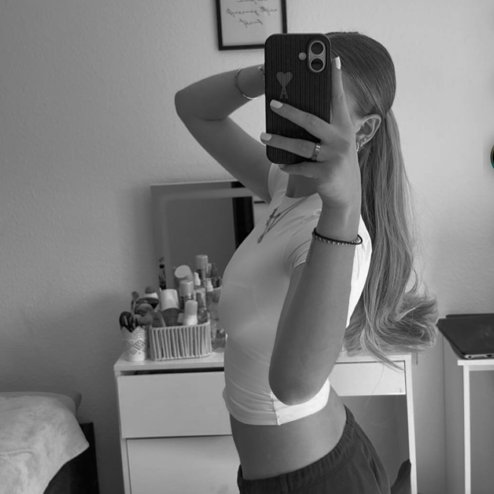 Instagram Profilbild von diiana_grn