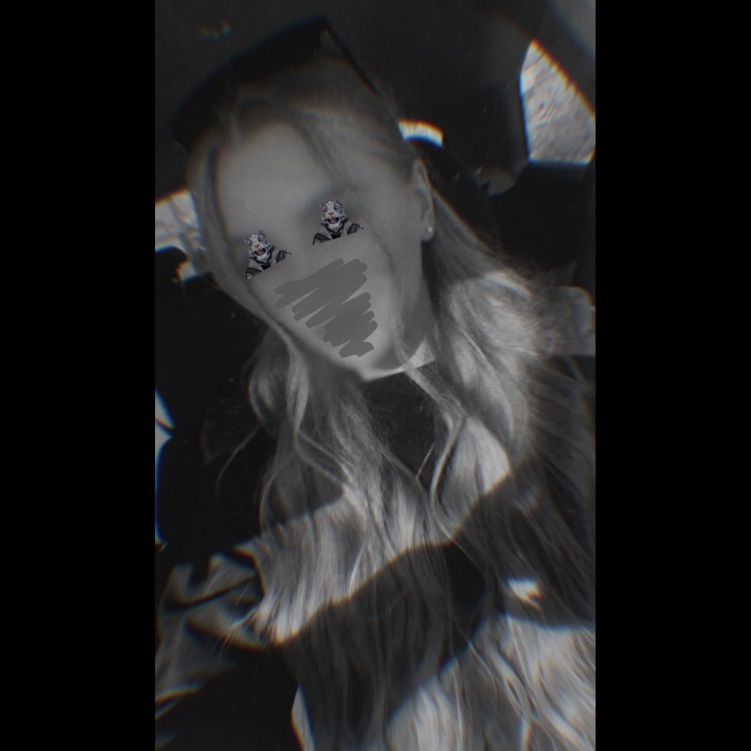 Instagram Profilbild von _.v.i.v.i.e.n._