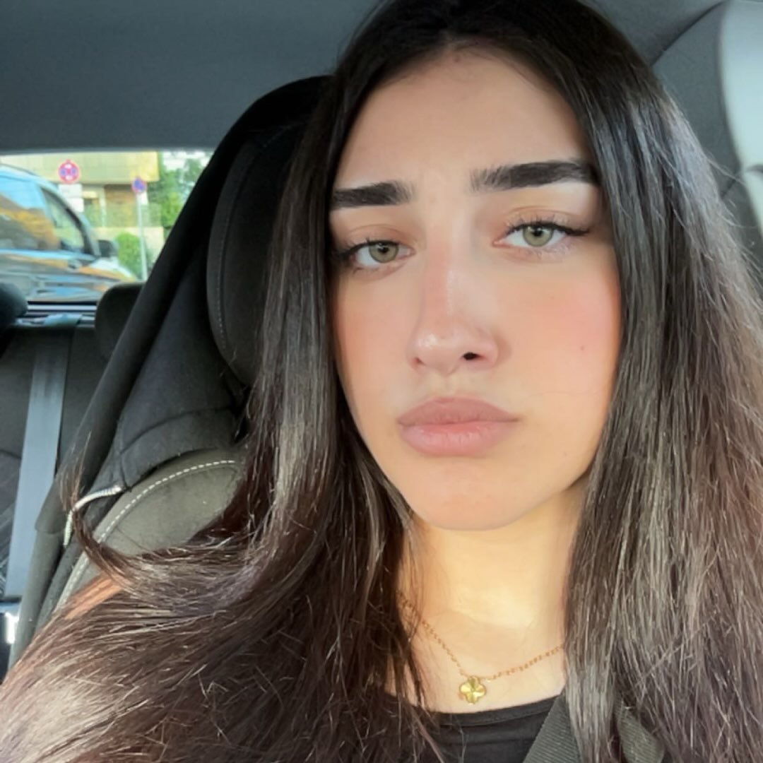 Instagram Profilbild von b3yzaakd
