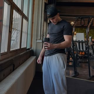 Instagram Profilbild von 22carl0