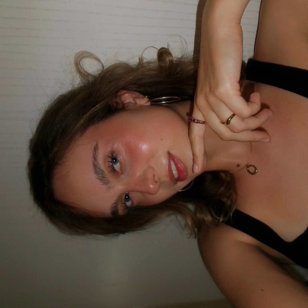 Instagram Profilbild von lara.alinee