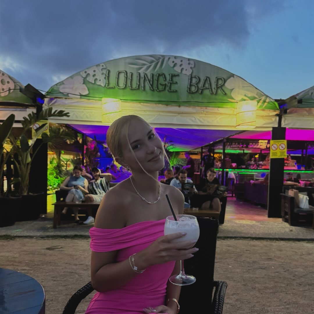 Instagram Profilbild von helenavuckoviic
