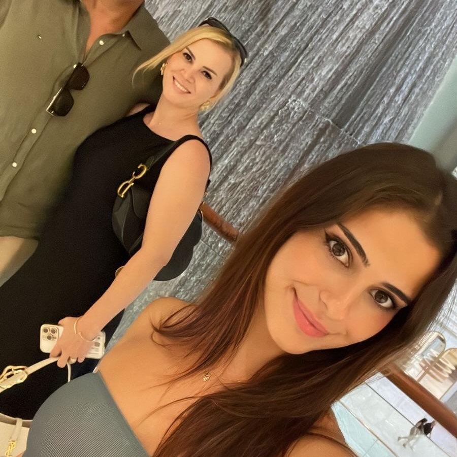 Instagram Profilbild von florijeballazhi