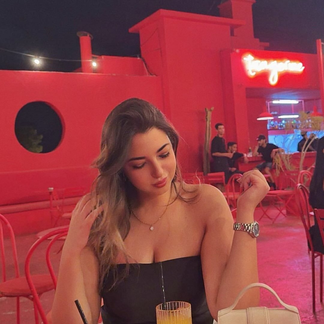 Instagram Profilbild von rahou_eya