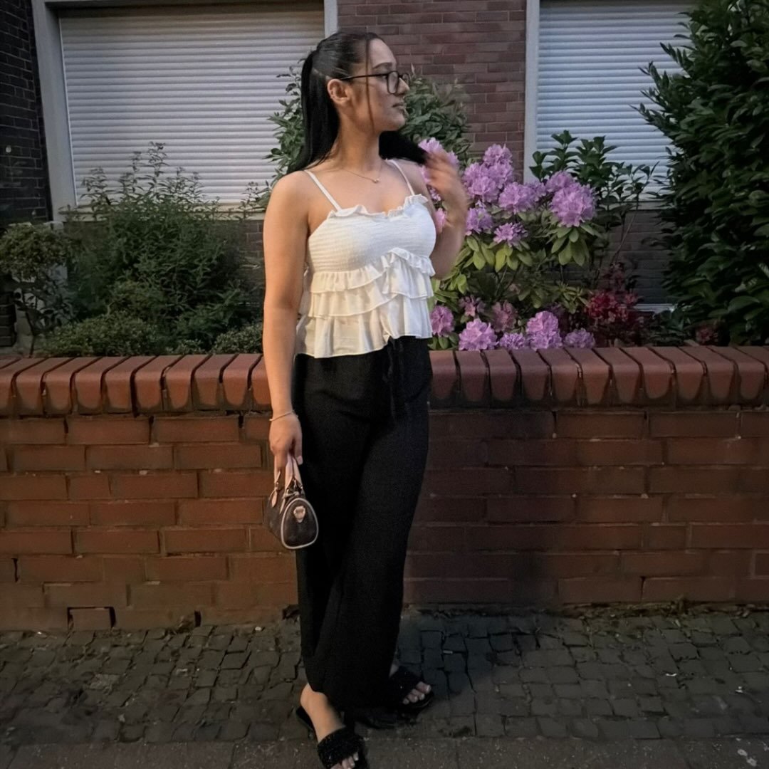 Instagram Profilbild von ayylaraaa