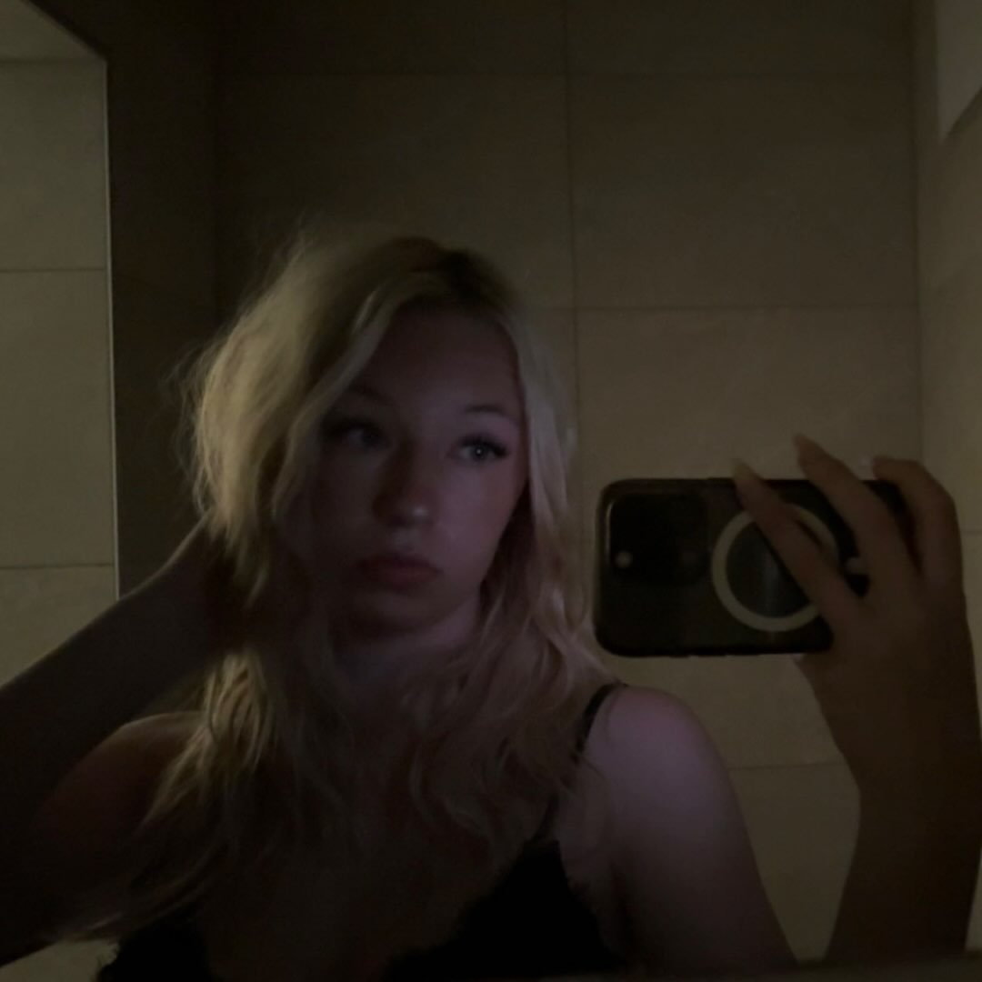 Instagram Profilbild von emyy15.7