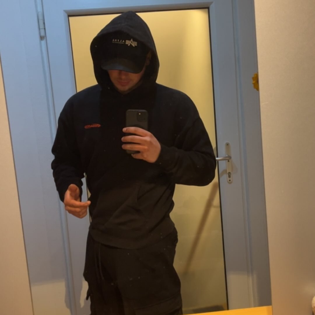 Instagram Profilbild von official_._max
