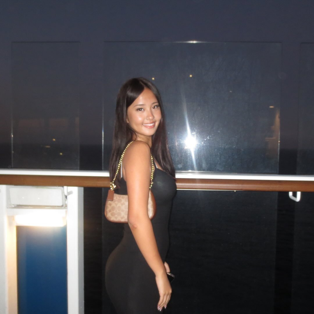 Instagram Profilbild von chllouee_