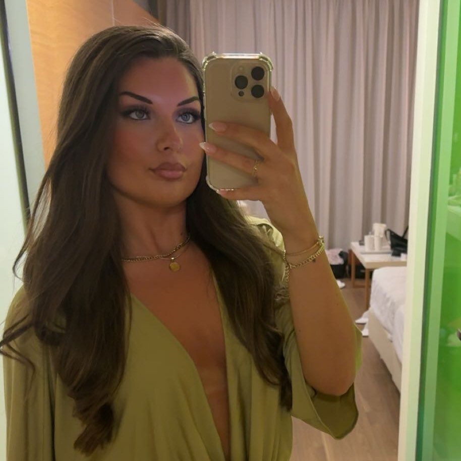 Instagram Profilbild von aa_adelinahasani