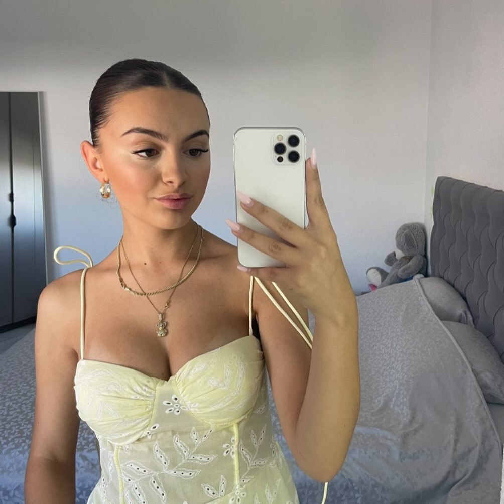 Instagram Profilbild von esrasadriu
