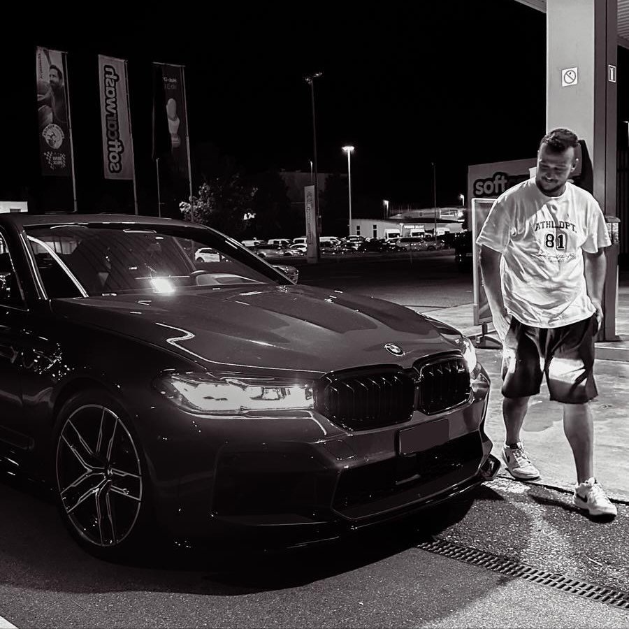 Instagram Profilbild von erolindzh