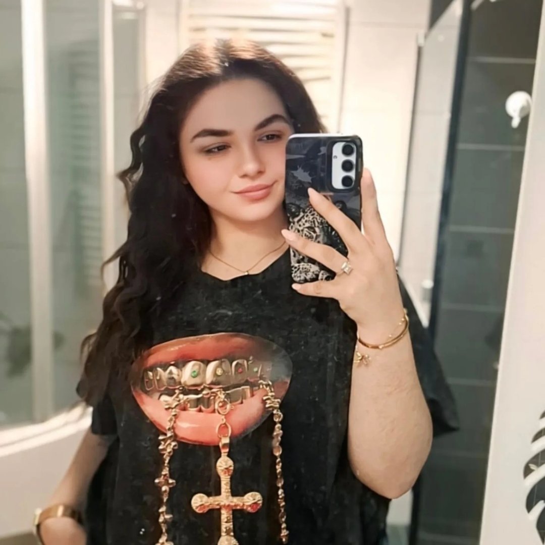 Instagram Profilbild von velislava9736